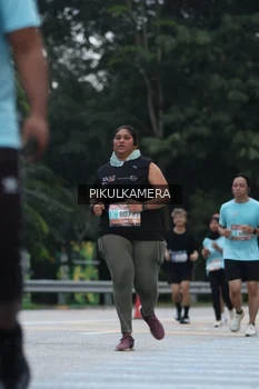 Runner Photo 3868376