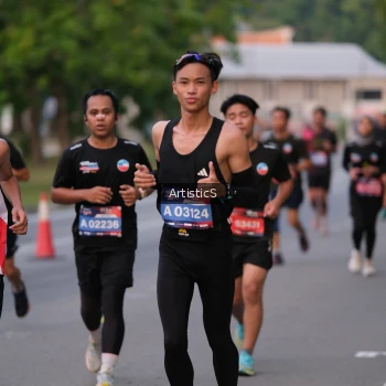 Runner Photo 3868433