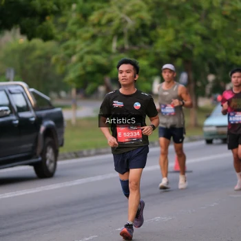 Runner Photo 3868537