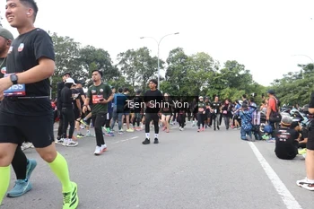 Runner Photo 3868549