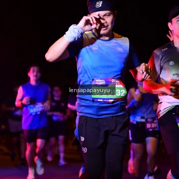 Runner Photo 3868565
