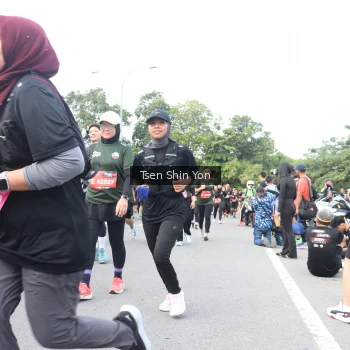 Runner Photo 3868615