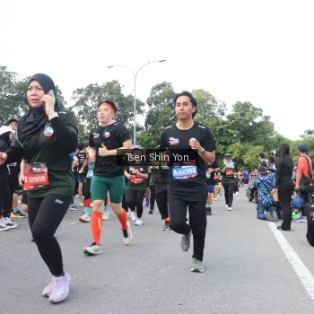 Runner Photo 3868746
