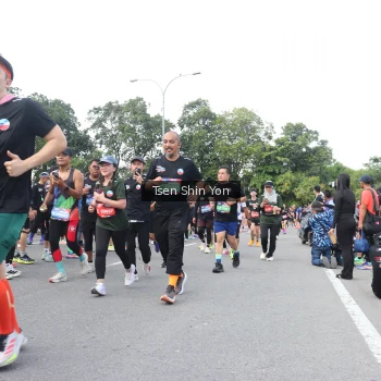 Runner Photo 3868792