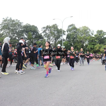 Runner Photo 3868905