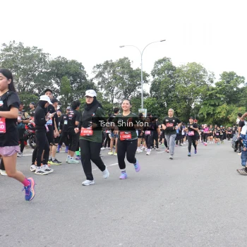 Runner Photo 3868906