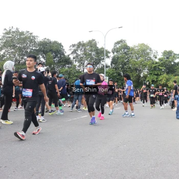 Runner Photo 3868962