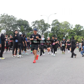 Runner Photo 3869005