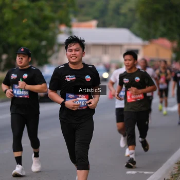 Runner Photo 3869124