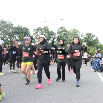 Runner Photo 3869140