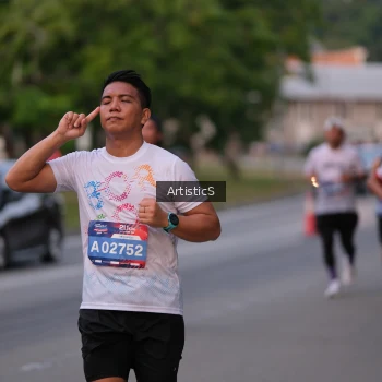 Runner Photo 3869303