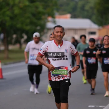 Runner Photo 3869369