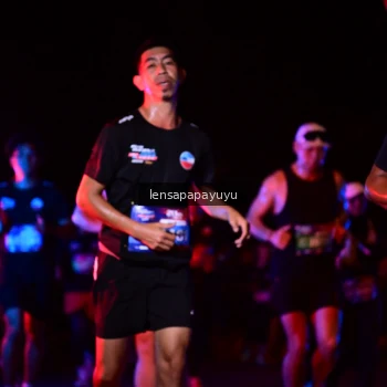Runner Photo 3869536