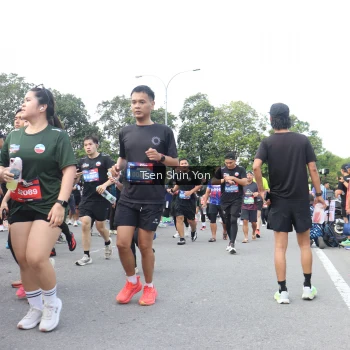 Runner Photo 3869700