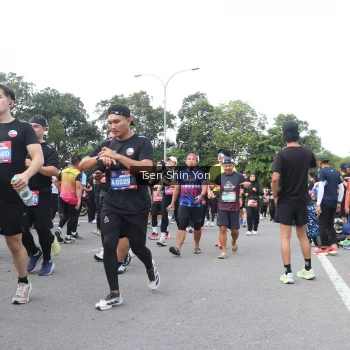 Runner Photo 3869766