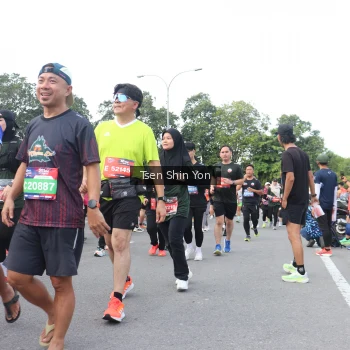 Runner Photo 3869810