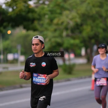 Runner Photo 3870035