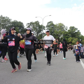 Runner Photo 3870137