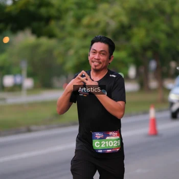 Runner Photo 3870175
