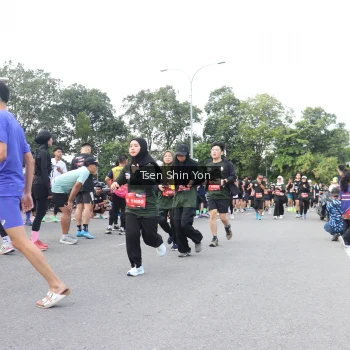 Runner Photo 3870263