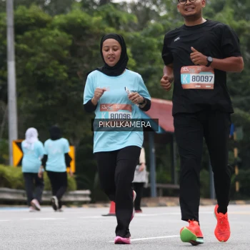 Runner Photo 3870275