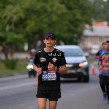 Runner Photo 3870325