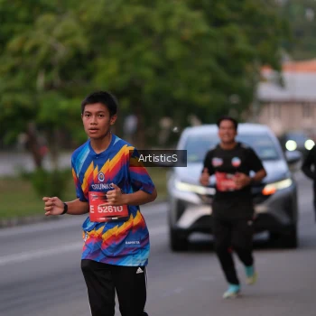 Runner Photo 3870448