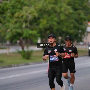 Runner Photo 3870929