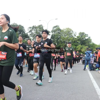 Runner Photo 3871210