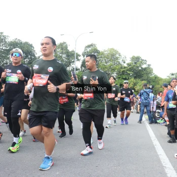 Runner Photo 3871366
