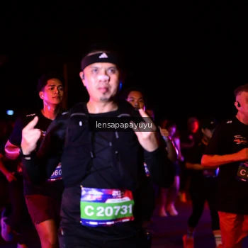 Runner Photo 3871370