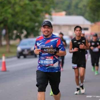 Runner Photo 3871416