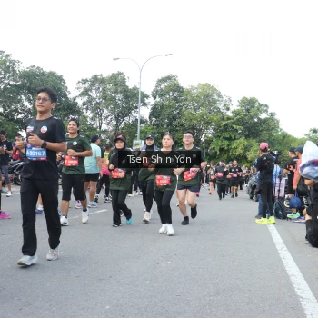 Runner Photo 3871626