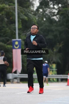 Runner Photo 3871847