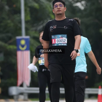 Runner Photo 3871895