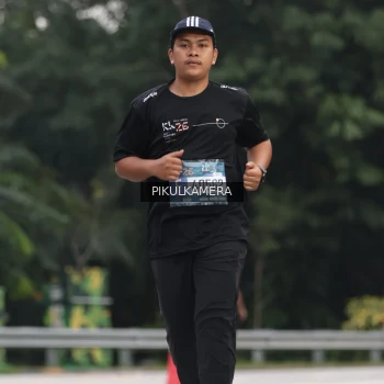 Runner Photo 3871968