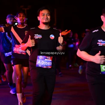 Runner Photo 3872010