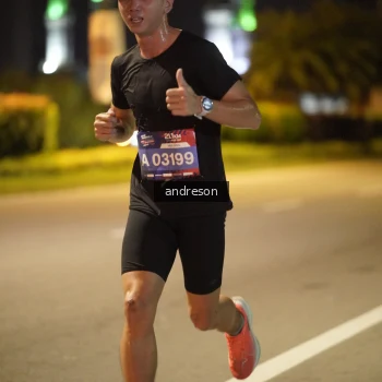 Runner Photo 3872014