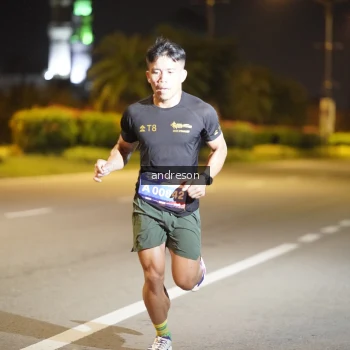 Runner Photo 3872017