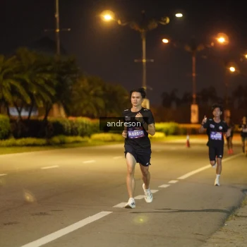 Runner Photo 3872137