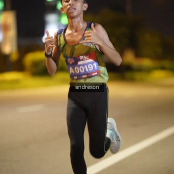 Runner Photo 3872267