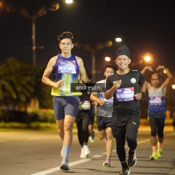 Runner Photo 3872275
