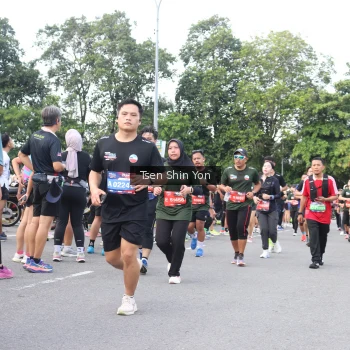 Runner Photo 3872281