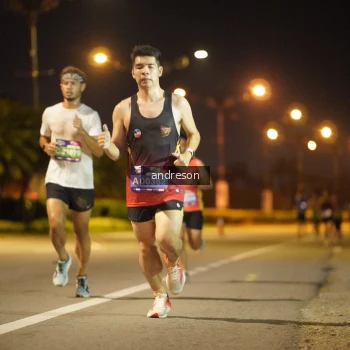 Runner Photo 3872366