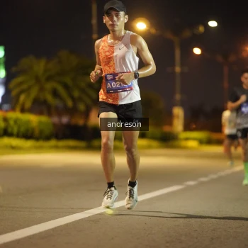 Runner Photo 3872377