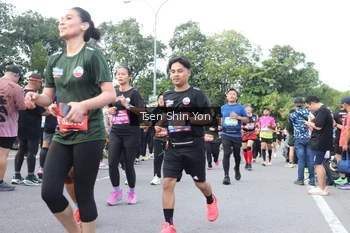 Runner Photo 3872421