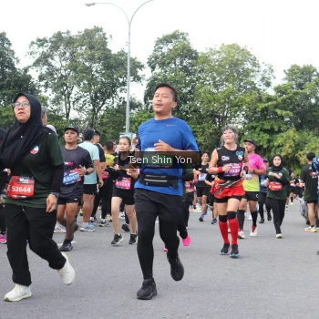Runner Photo 3872426