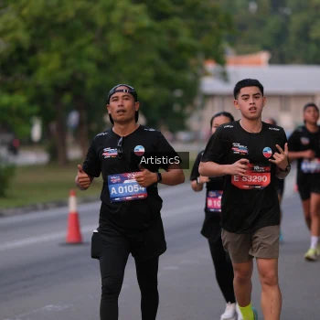 Runner Photo 3872475