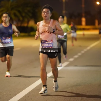 Runner Photo 3872520