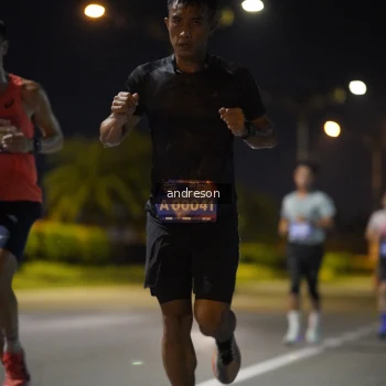 Runner Photo 3872575